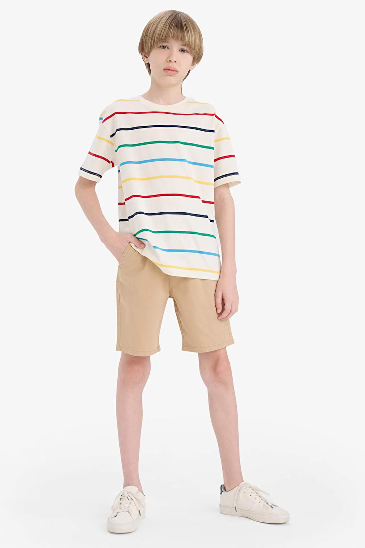 Erkek Çocuk Cepli Basic Düz Gabardin Şort