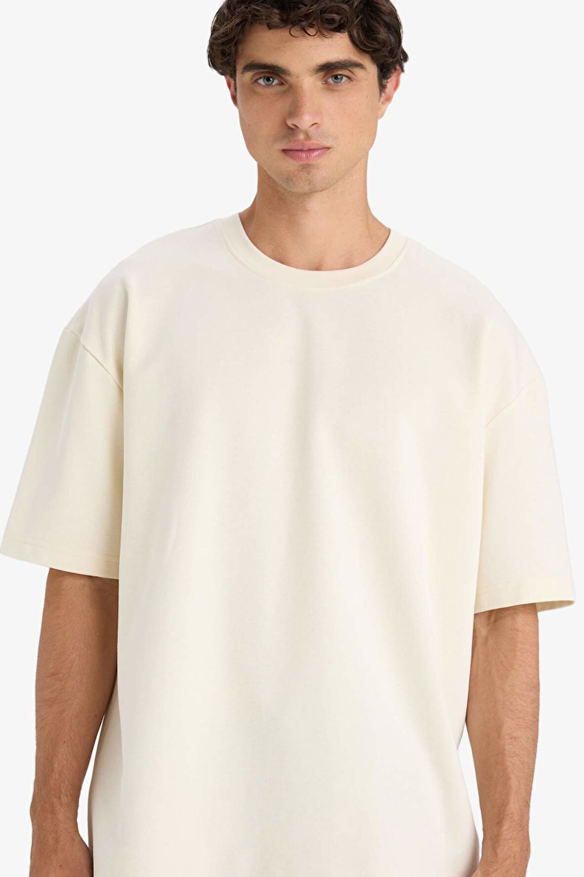 Oversize Geniş Kalıp Bisiklet Yaka Kısa Kollu Kısa Kollu Tişört