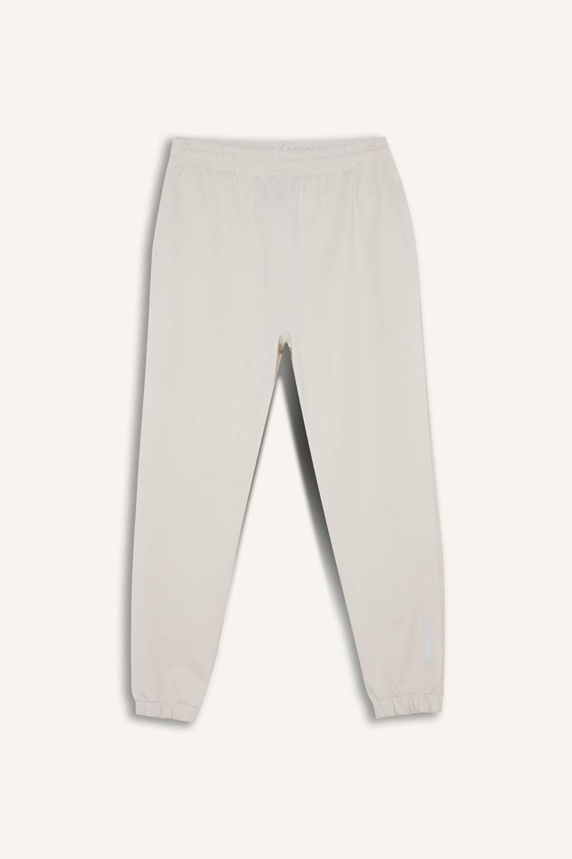 DeFactoFit Sporcu Jogger Eşofman Altı Standart Fit Basic Düz Cepli Beli Paçası Lastikli D3742AX24WNBG662