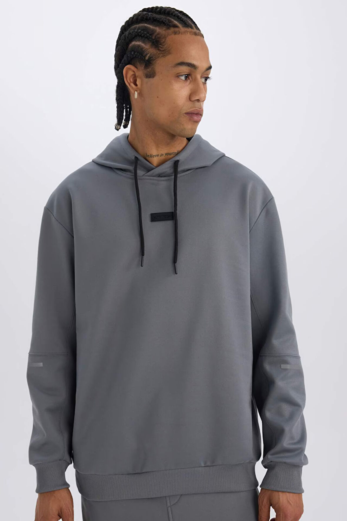 DeFactoFit Standart Fit Kapüşonlu Basic Düz Sporcu Sweatshirt D3736AX24WNGR211