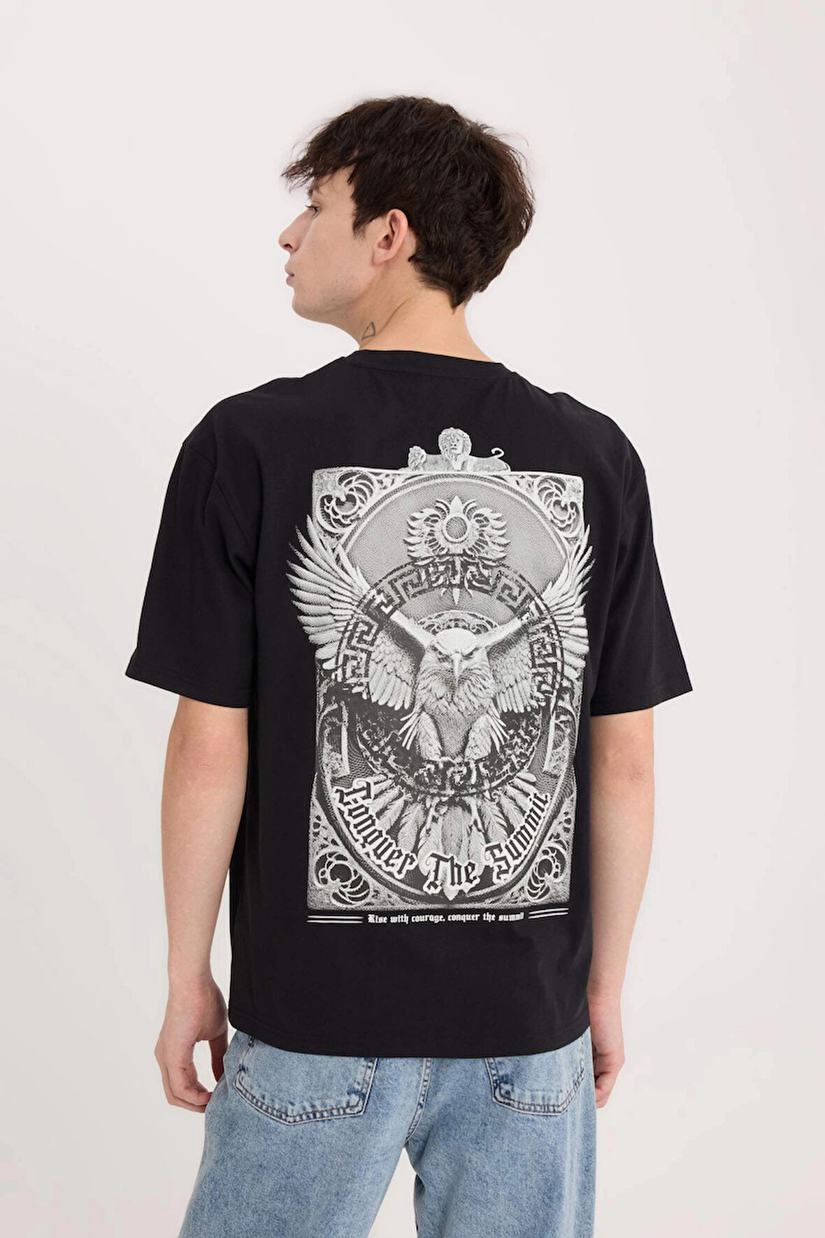 Defacto E1484 Siyah Boxy Fit Bisiklet Yaka Sırt Baskılı Kısa Kollu Tişört