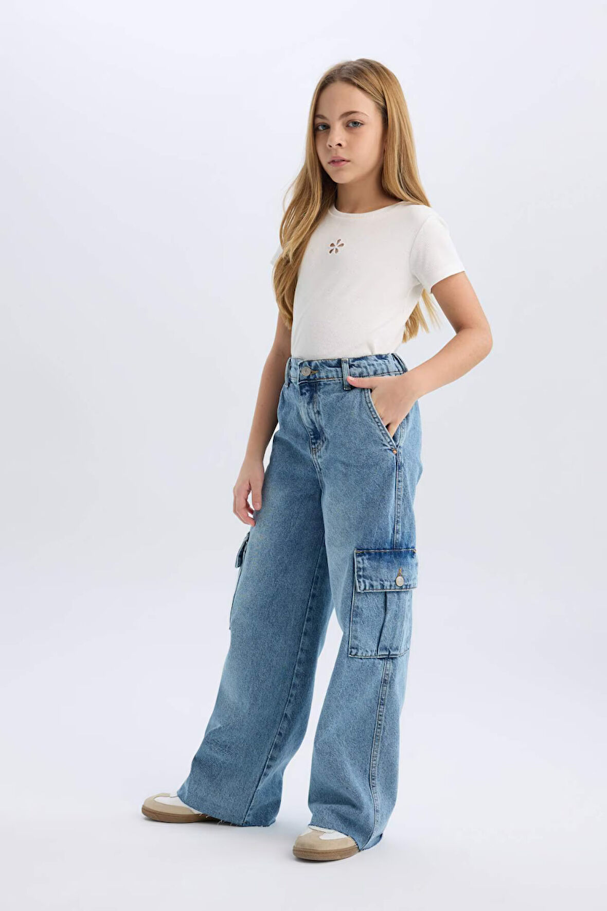 DeFacto Kız Çocuk Wide Leg Kargo Geniş Bol Paça Pamuklu Jean Pantolon D7089A825SPNM39