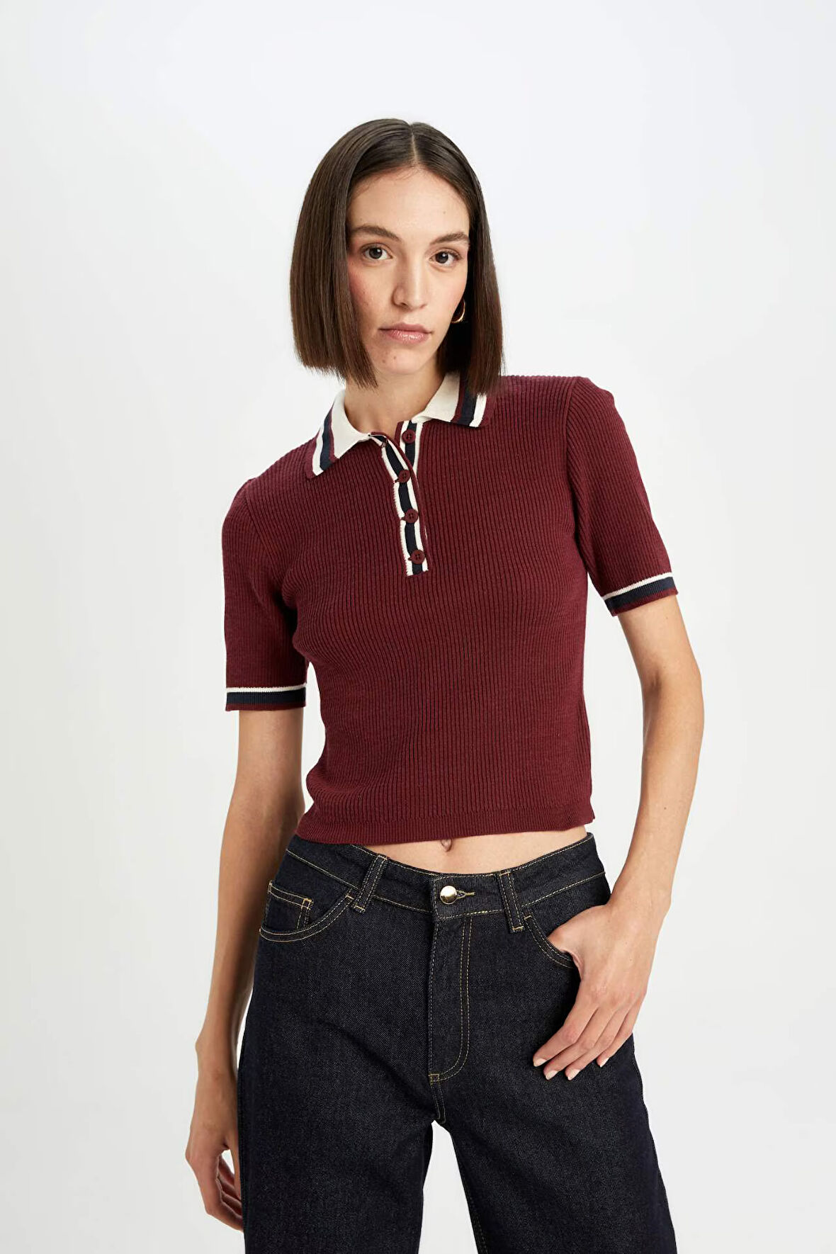 DeFacto Regular Fit Düğmeli Polo Yaka Kısa Kollu Bordo Triko Kazak D4233AX24AUBR467