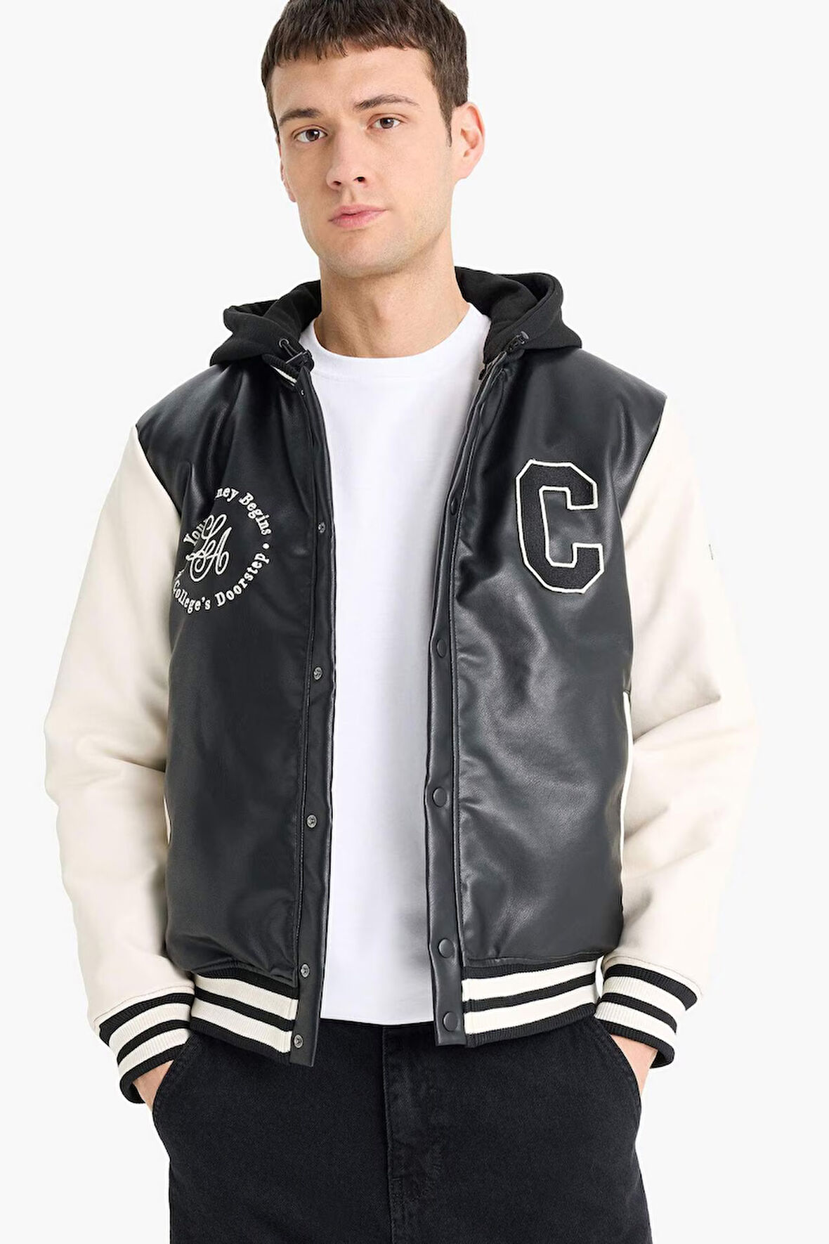 Regular Fit Kolej Yaka Çıkarılabilir Kapüşonlu Çıtçıtlı Suni Deri Bomber Mont