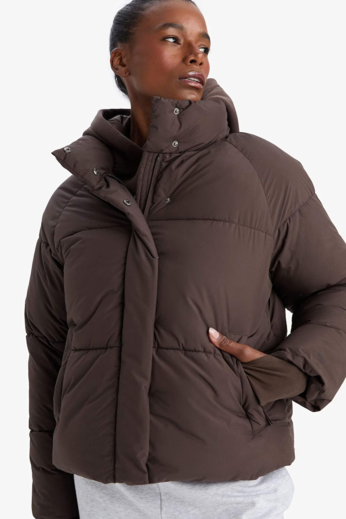 Defactofit Su Geçirmez Regular Fit Dik Yaka Reglan Kol Kışlık Şişme Mont