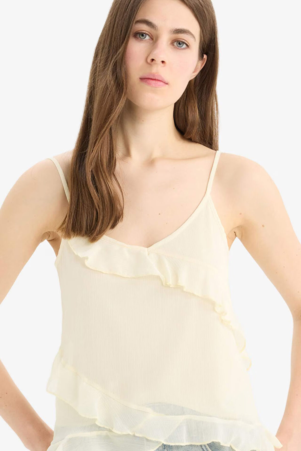 Regular Fit V Yaka Şifon Askılı Bluz