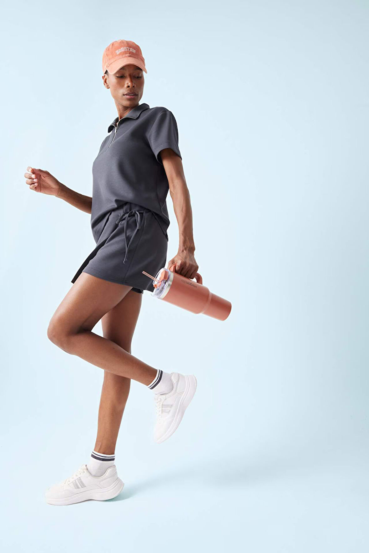 DeFactoFit Standart Fit Kısa Paça Sporcu Modal Şort C0556AX25SMAR231