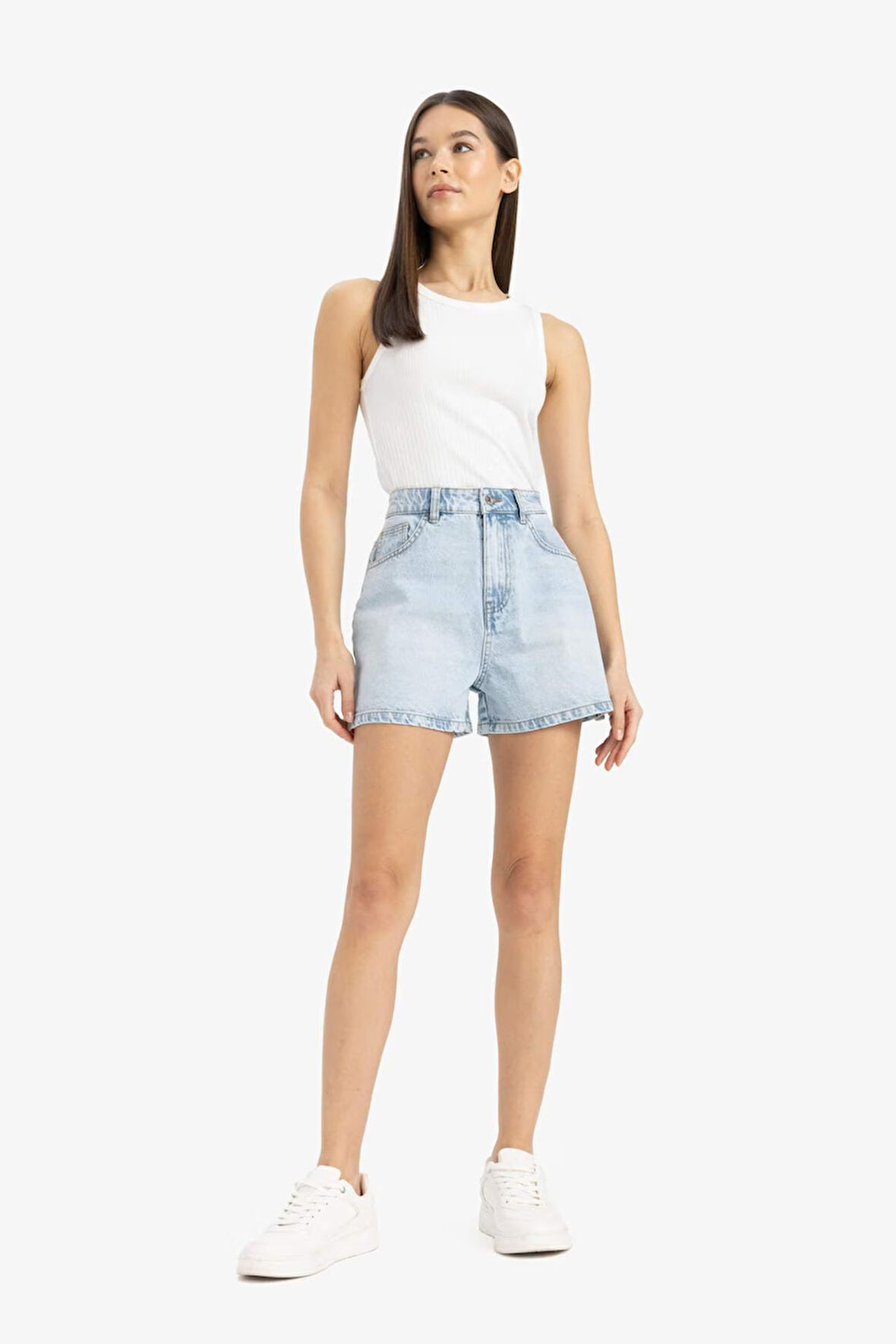 Mom Fit Yüksek Bel Kısa Paça Jean Şort