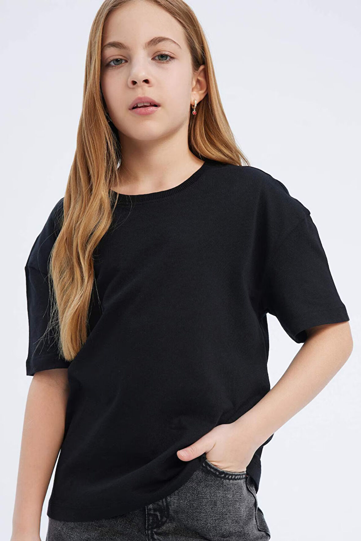 Kız Çocuk Relax Fit Bisiklet Yaka Basic Düz Kısa Kollu Tişört