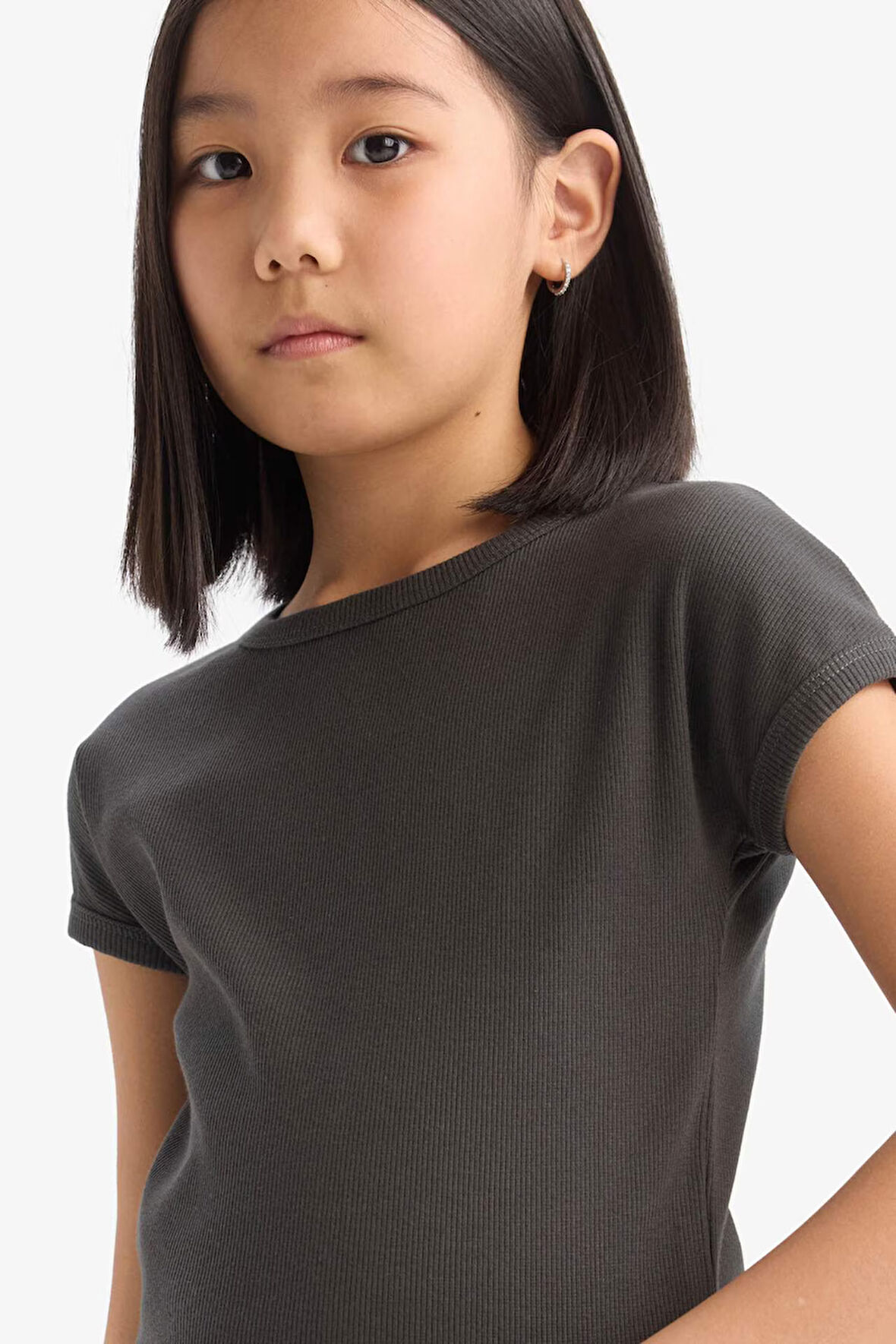 Kız Çocuk Slim Fit Dar Kesim Bisiklet Yaka Basic Düz Fitilli Kaşkorse Kısa Kollu Tişört