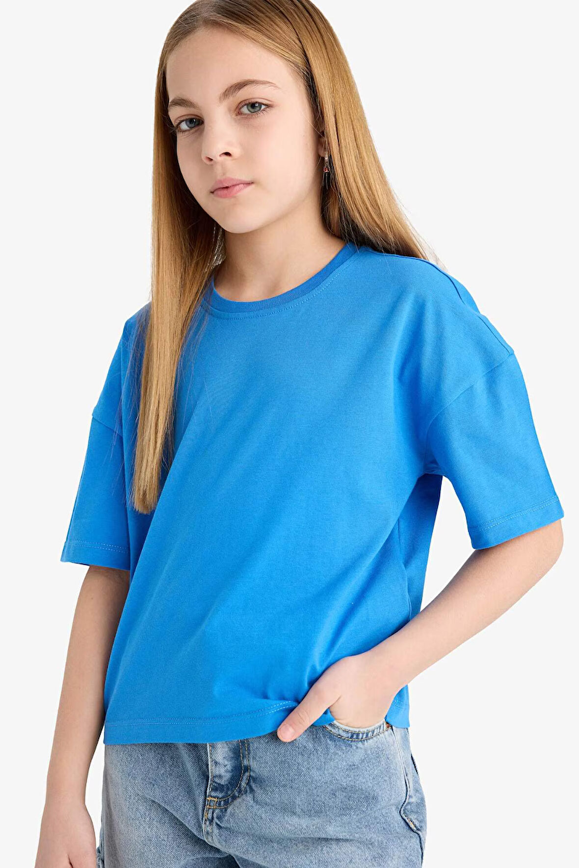 DeFacto Kız Çocuk Relax Fit Bisiklet Yaka Basic Düz Kısa Kollu Tişört Z5095A625SMBE124
