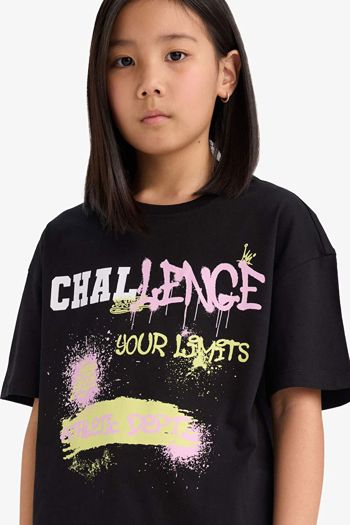 DeFacto Kız Çocuk Oversize Geniş Kalıp Bisiklet Yaka Baskılı Kısa Kollu Tişört E0386A825SMBK81