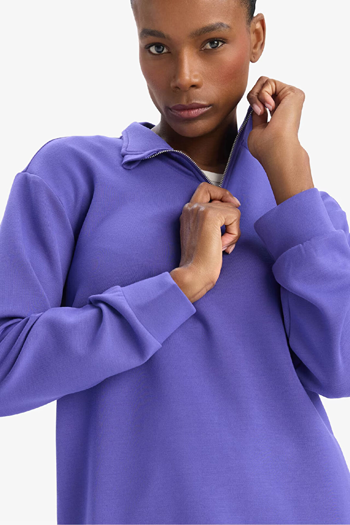 DeFactoFit Oversize Geniş Kalıp Yarım Fermuarlı Dik Yaka Modal Sporcu Sweatshirt D7126AX25SPPR273