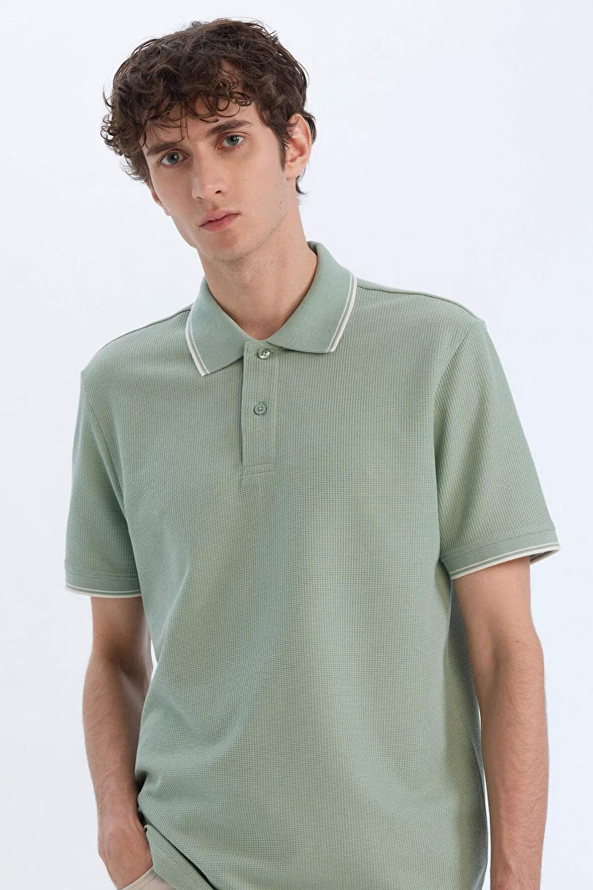 DeFacto Regular Fit Kısa Kollu Waffle Polo Tişört D7932AX25SPKH434
