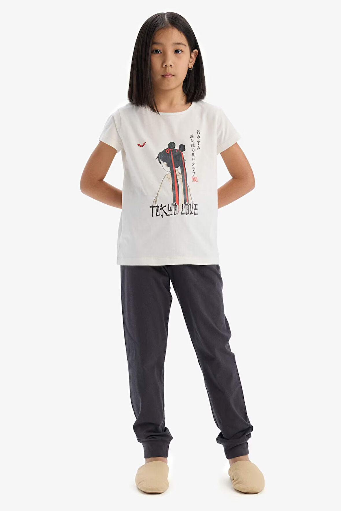 Kız Çocuk Pijama Takımı Baskılı Kısa Kollu Pijama Üstü Esnek Belli Uzun Pijama Altı