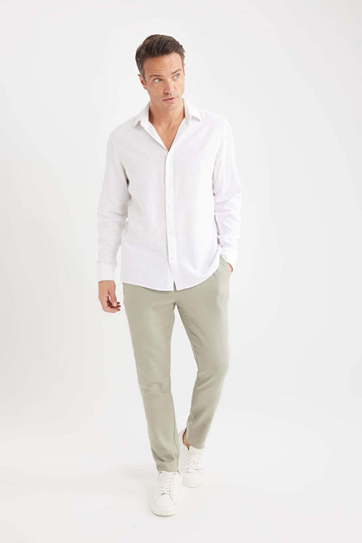 DeFacto Yazlık Jogger Keten Düz Paça Pantolon D7542AX25SPKH418