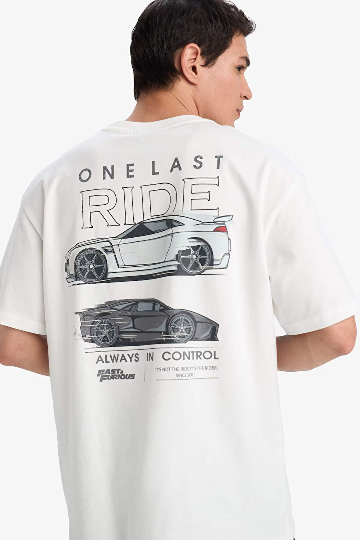 Fast & Furious Boxy Fit Bisiklet Yaka Sırt Baskılı Kısa Kollu Tişört