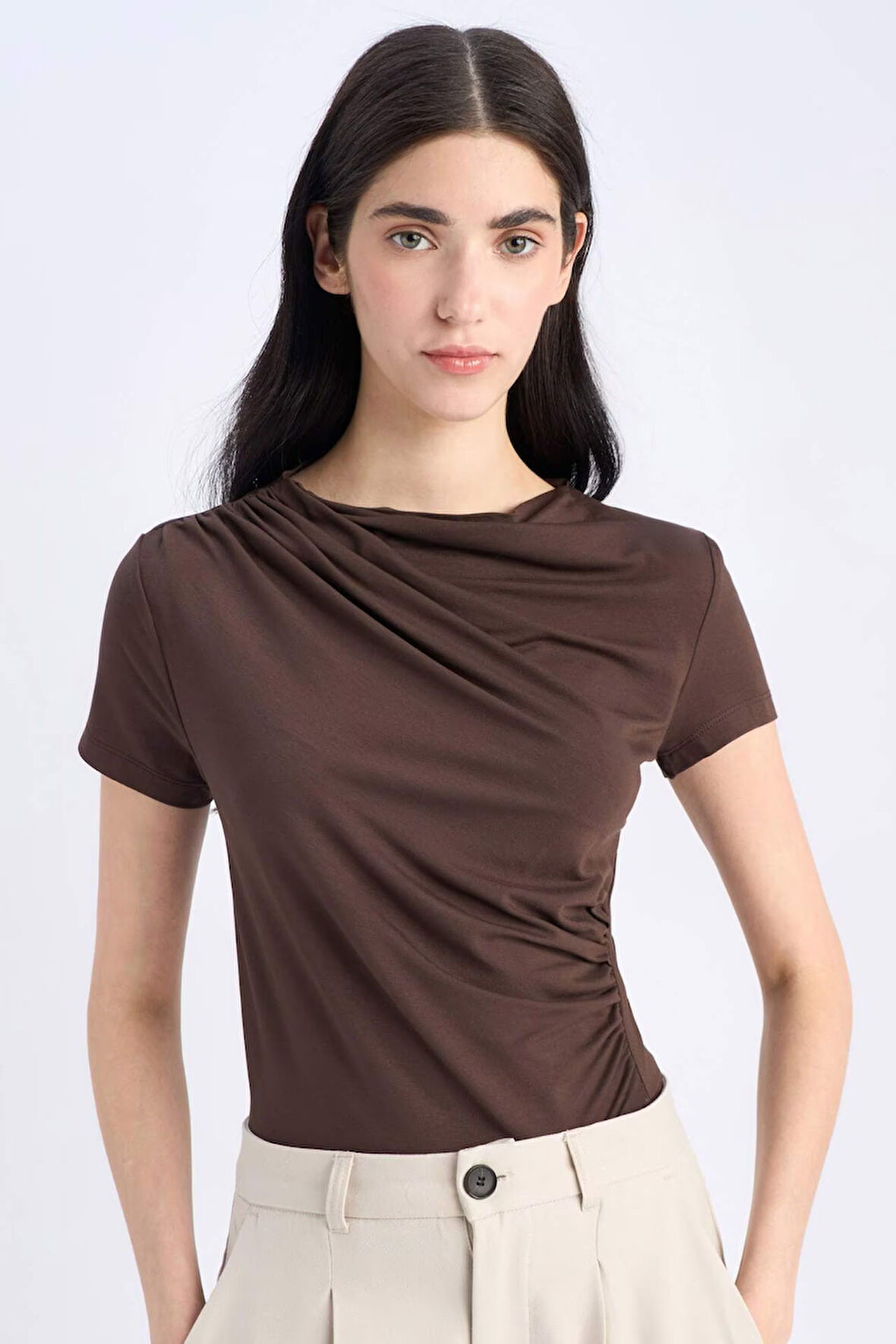 Slim Fit Dar Kesim Kayık Yaka Soft Touch Kısa Kollu Tişört