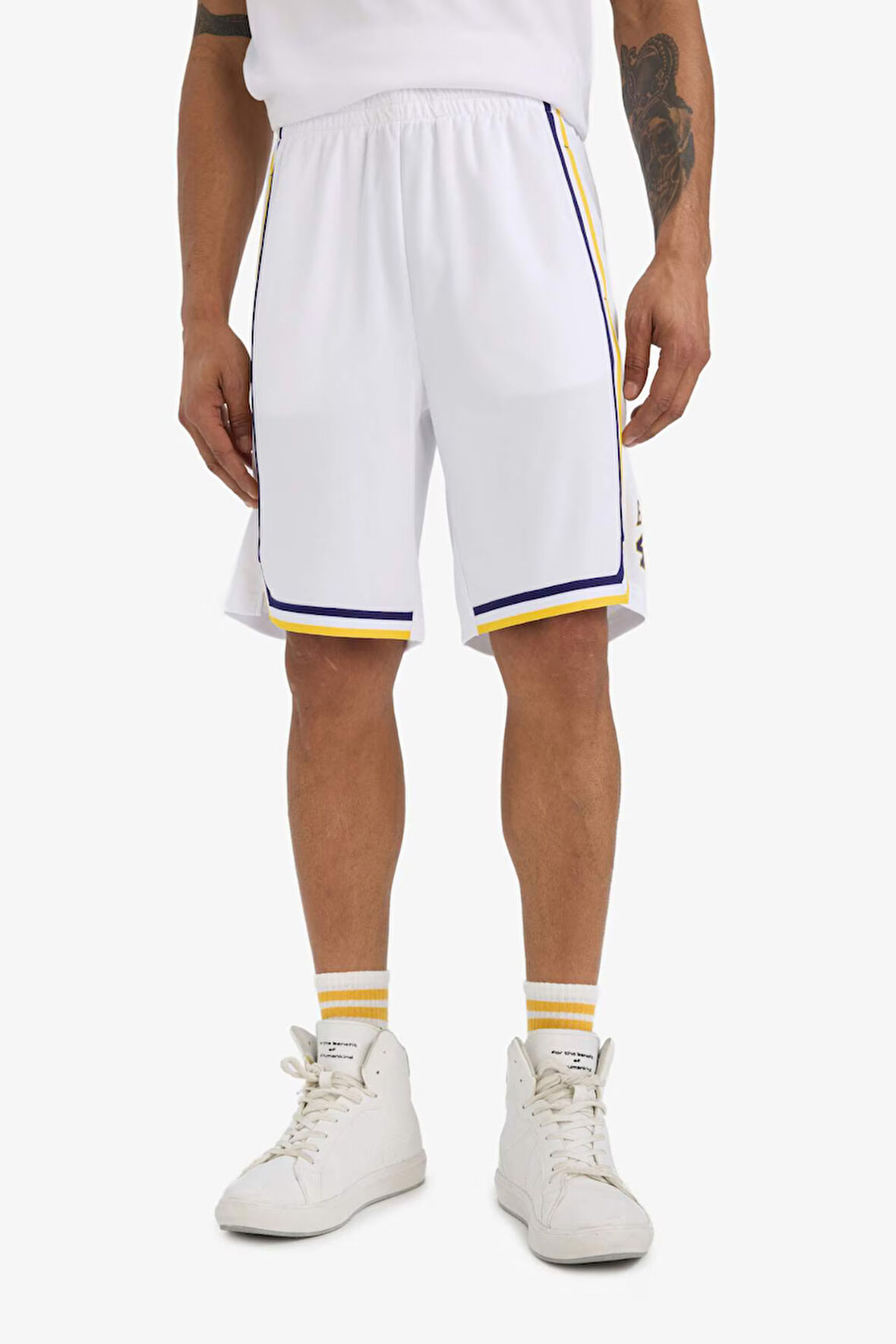 DeFactoFit Hızlı Kuruyan Standart Fit Sporcu Esnek Bantlı Paça Şort