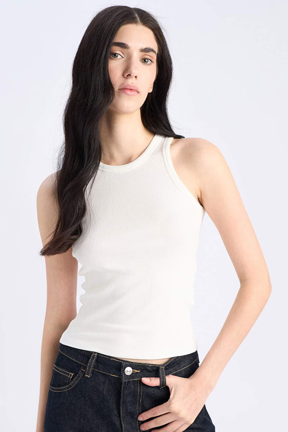 Slim Fit Dar Kesim Halter Yaka Fitilli Kaşkorse Atlet