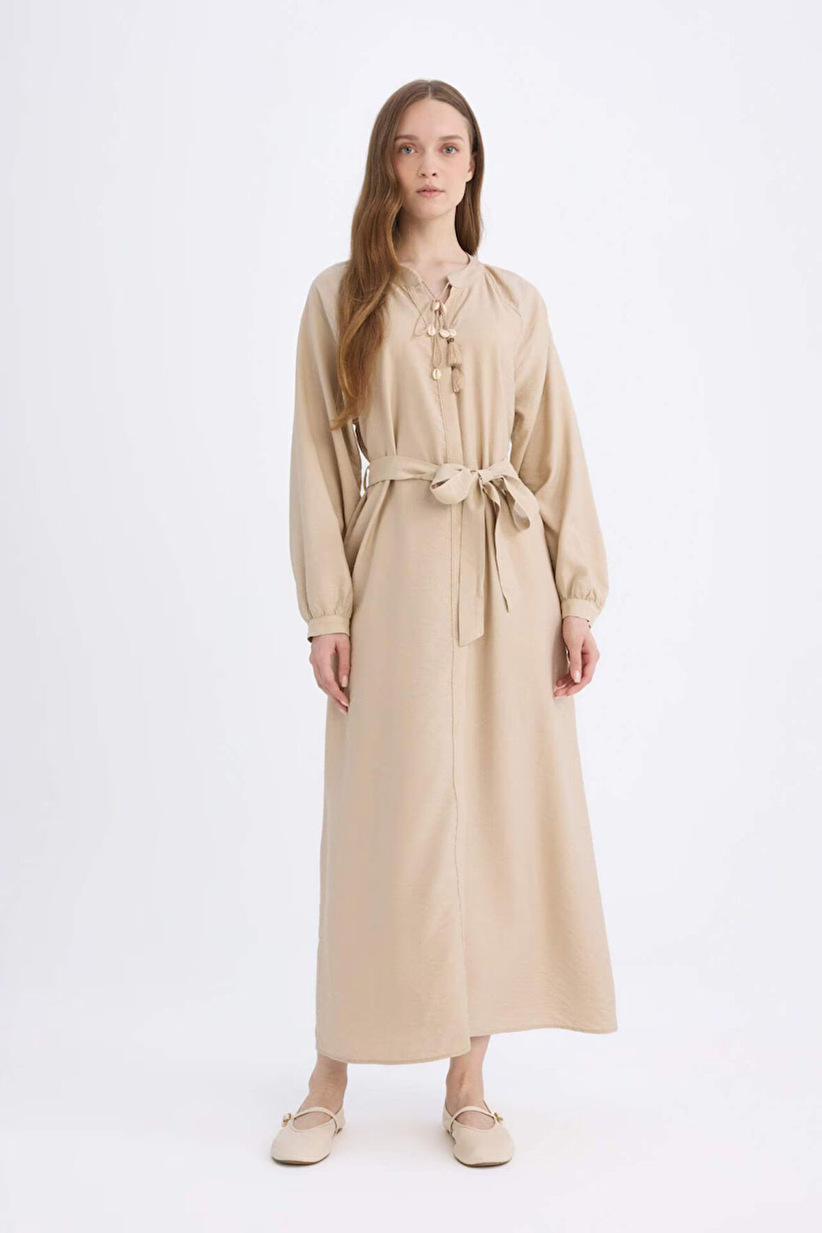 DeFacto Relax Fit Hakim Yaka Uzun Kollu Kuşaklı Maxi Tesettür Elbise D7322AX25SPBG775