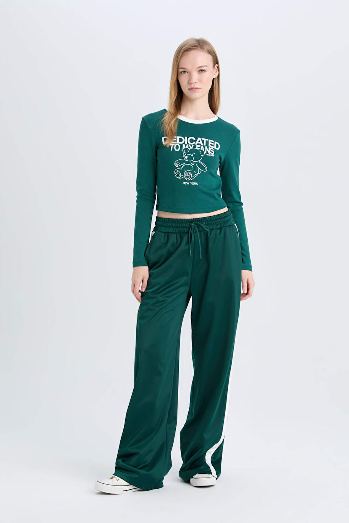 DeFacto Coool Wide Leg Eşofman Altı Geniş Bol Paça Beli Lastikli Cepli Bağcıklı E2667AX24WNGN516