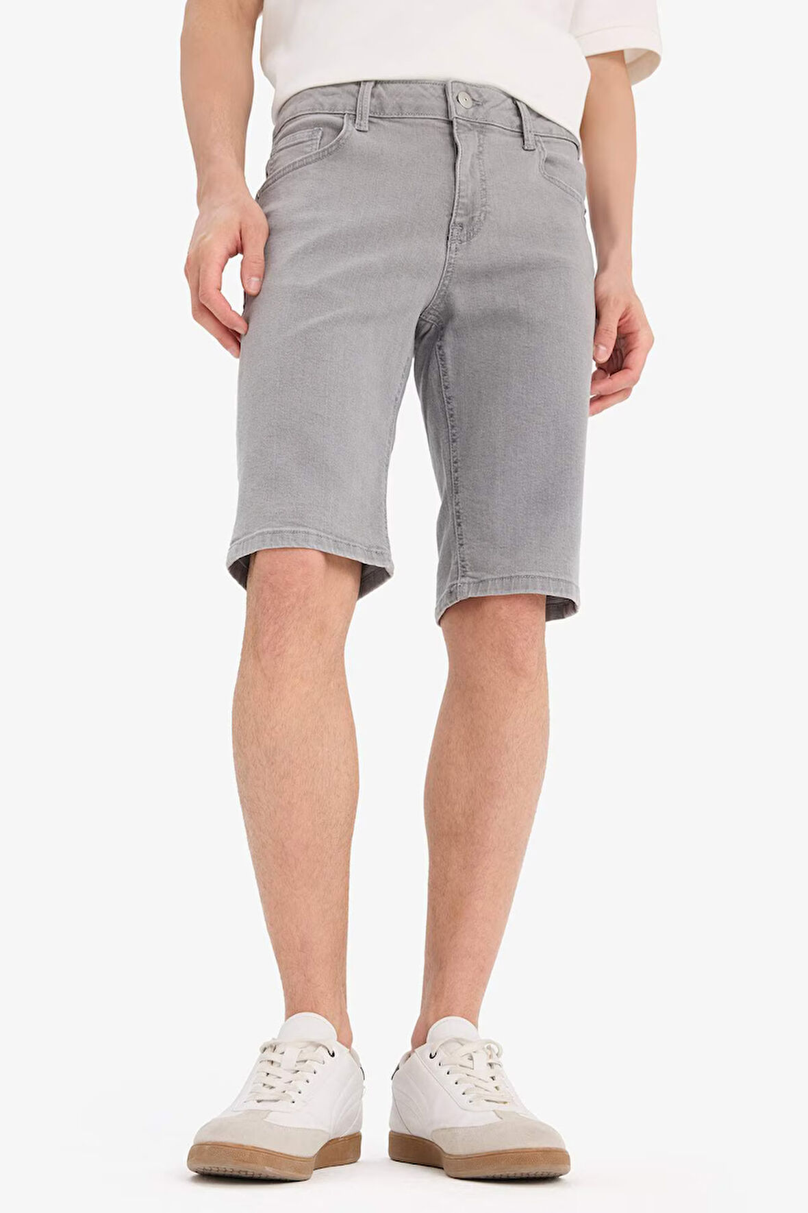 DeFacto Slim Fit Dar Kesim Jean Bermuda Şort A4802AX25SMNM55