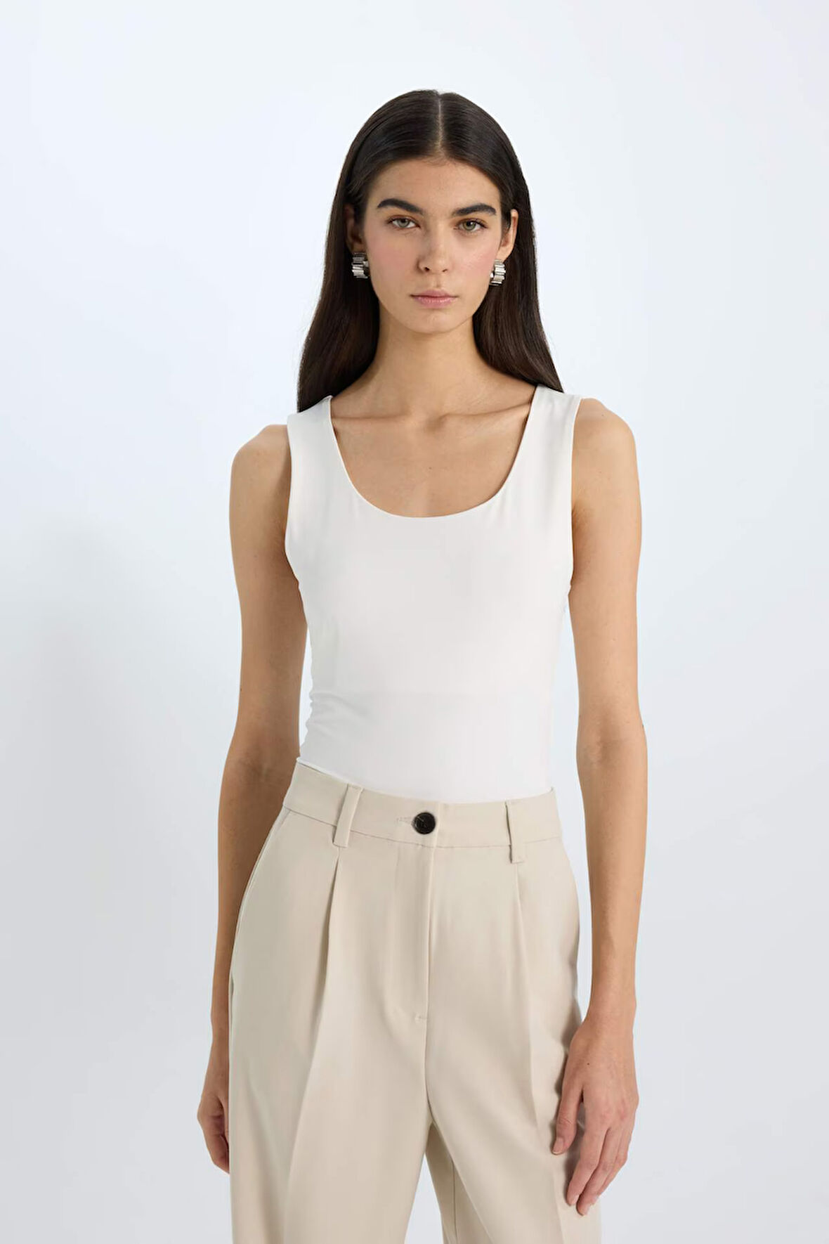 Slim Fit Dar Kesim Basic Düz Yuvarlak Yaka Atlet