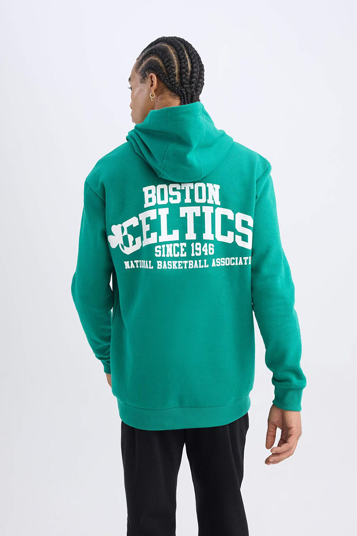 DeFactoFit NBA Boston Celtics Standart Fit Kapüşonlu Sırt Baskılı Kalın Sweatshirt Y7320AZ24AUGN1046