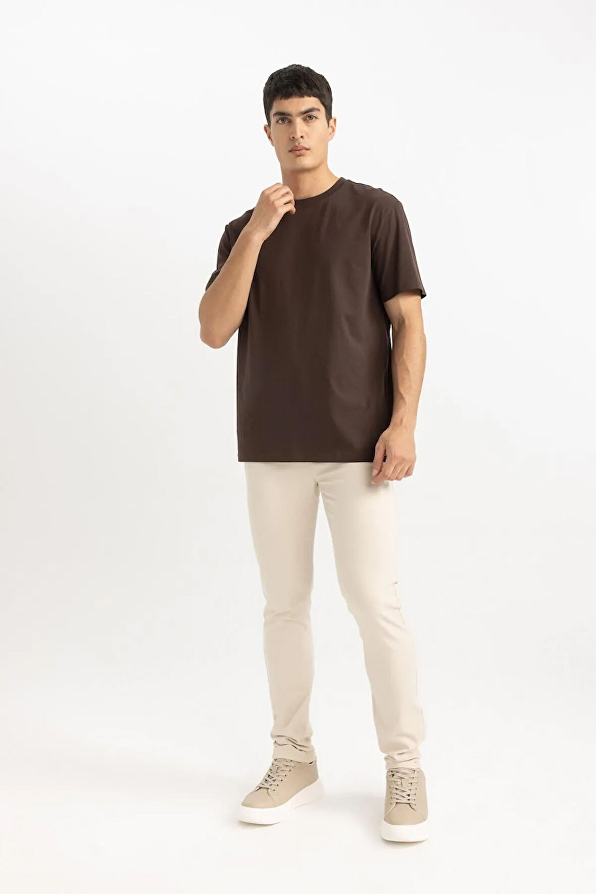 New Regular Fit Bisiklet Yaka Basic Düz %100 Pamuk Kısa Kollu Tişört