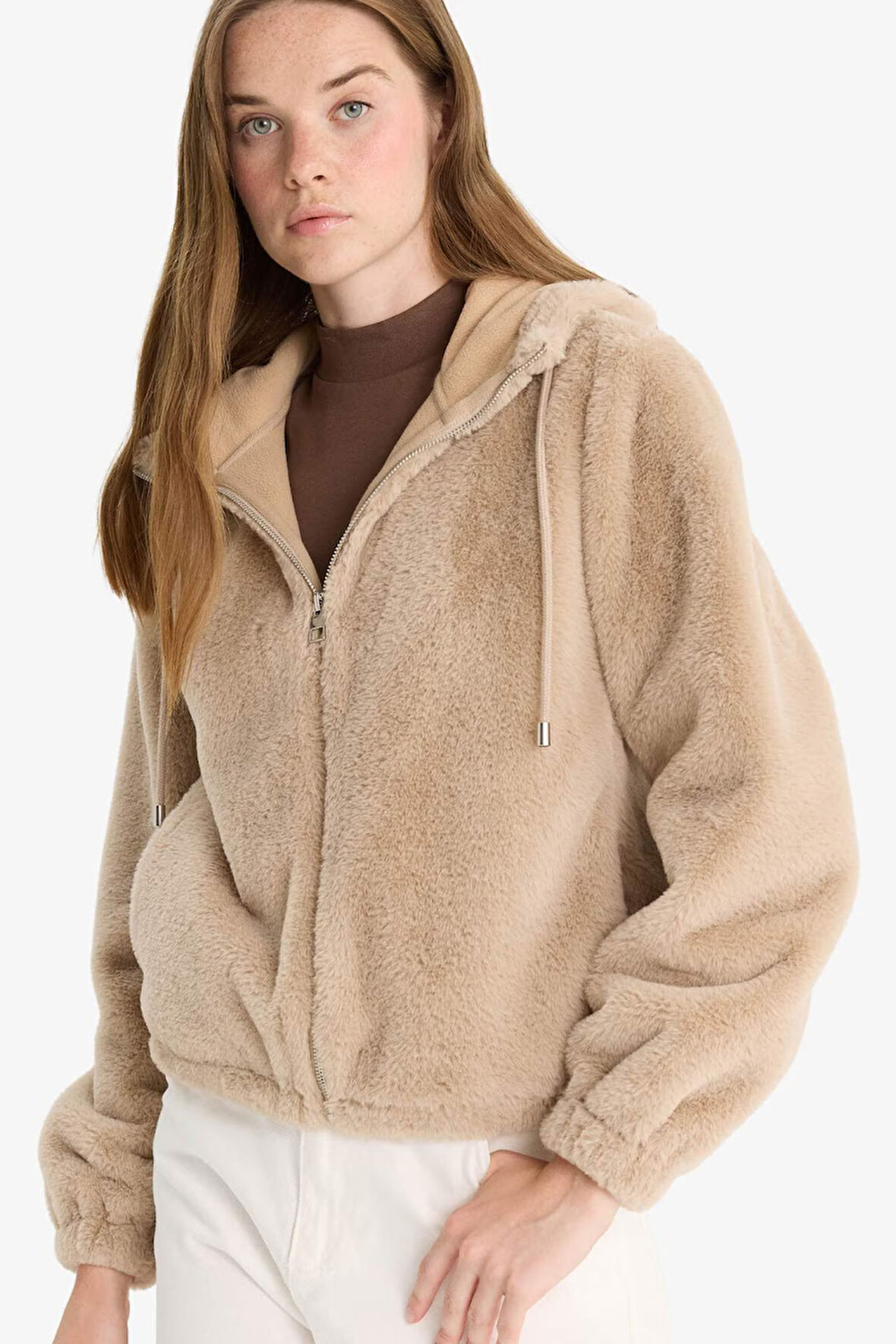 Regular Fit Polar Astarlı Kapüşonlu Fermuarlı Suni Kürk 