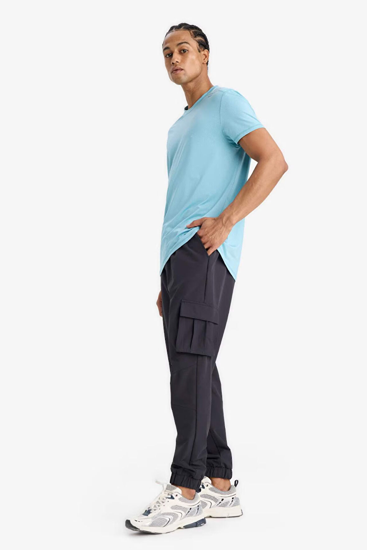 DeFactoFit Slim Fit Dar Kesim Kargo Cepli Dokuma Sporcu Jogger Eşofman Altı