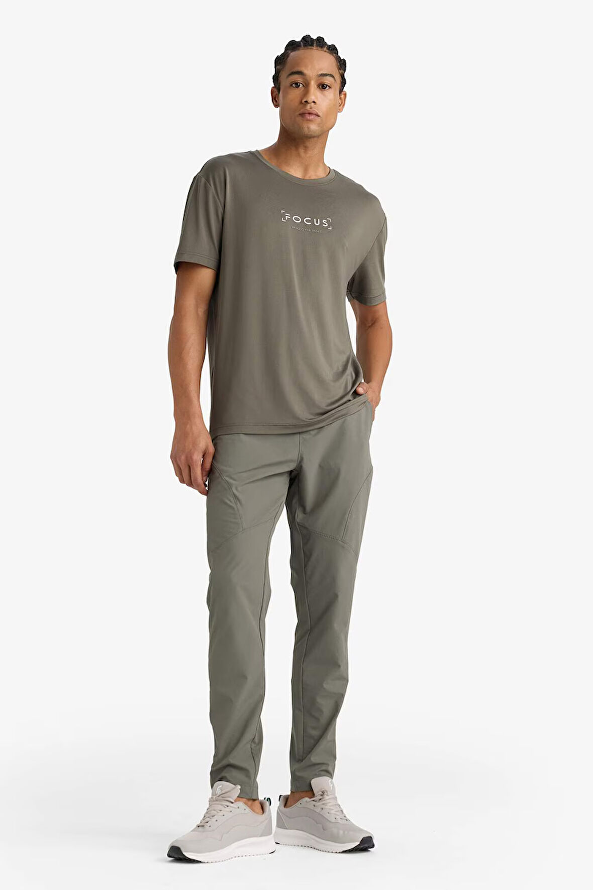 DeFactoFit Slim Fit Dar Kesim Çift Cepli Dokuma Jogger Eşofman Altı