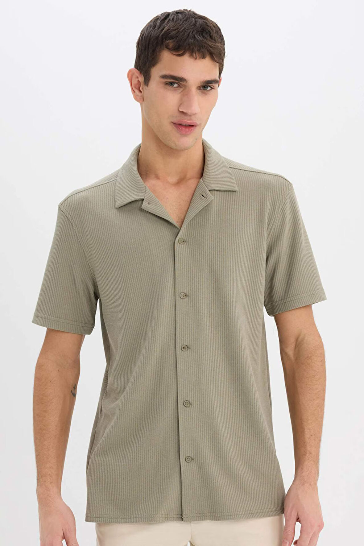 Regular Fit Polo Yaka Yazlık Kısa Kollu Gömlek