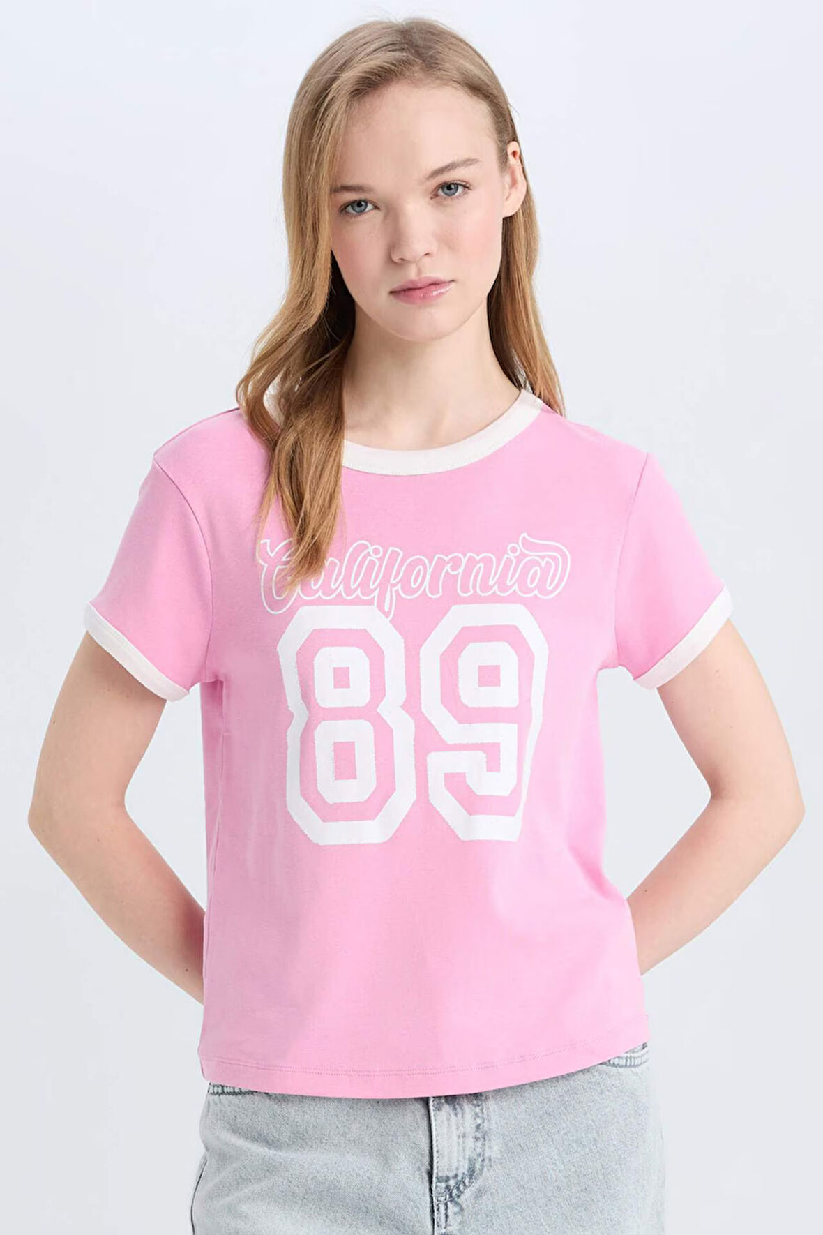 DeFacto Coool Regular Fit Bisiklet Yaka Baskılı Ribana Kısa Kollu Tişört E0675AX25SMPN450