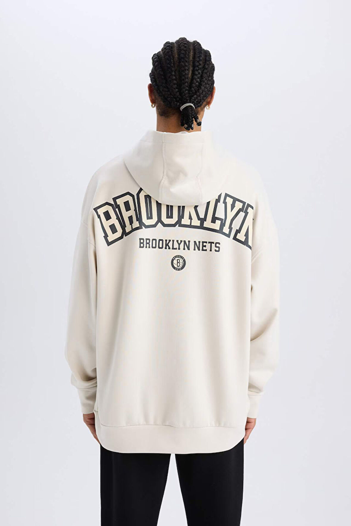 DeFactoFit NBA Brooklyn Nets Oversize Geniş Kalıp Kapüşonlu Sırt Baskılı Skuba Dalgıç Kumaş Sweatshirt D6711AX25SPBG662