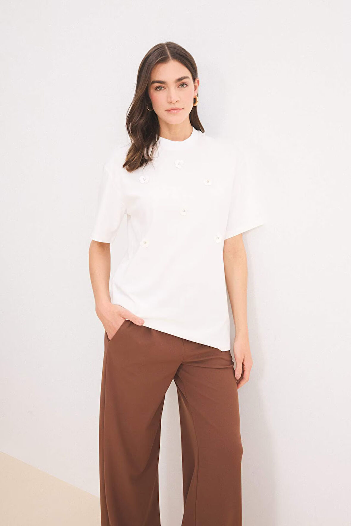 DeFacto Relax Fit Bisiklet Yaka Basic Düz Kısa Kollu Tesettür Tişört Tunik E1948AX25SPER105