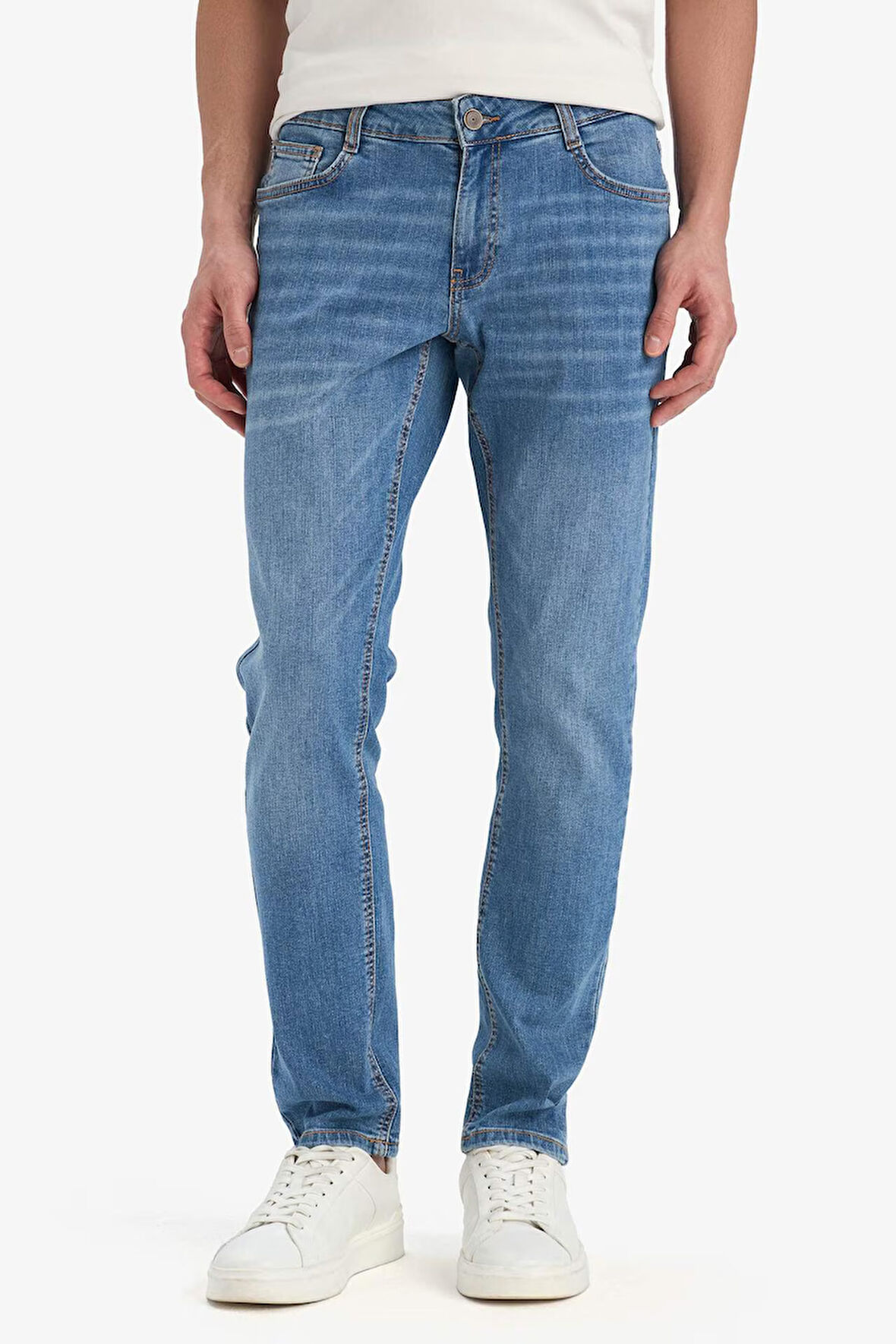 DeFacto Carlo Skinny Fit Ekstra Dar Kalıp Normal Bel Ekstra Dar Paça Jean Pantolon E2743AX25SPNM28