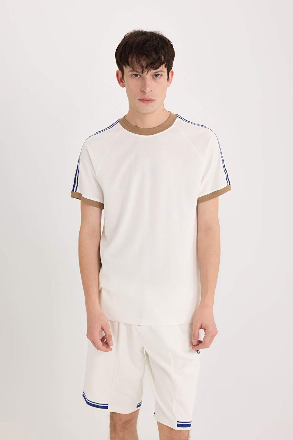 DeFacto %100 Pamuk Regular Fit Bisiklet Yaka Kısa Kollu Pike Tişört C2563AX25SPER105