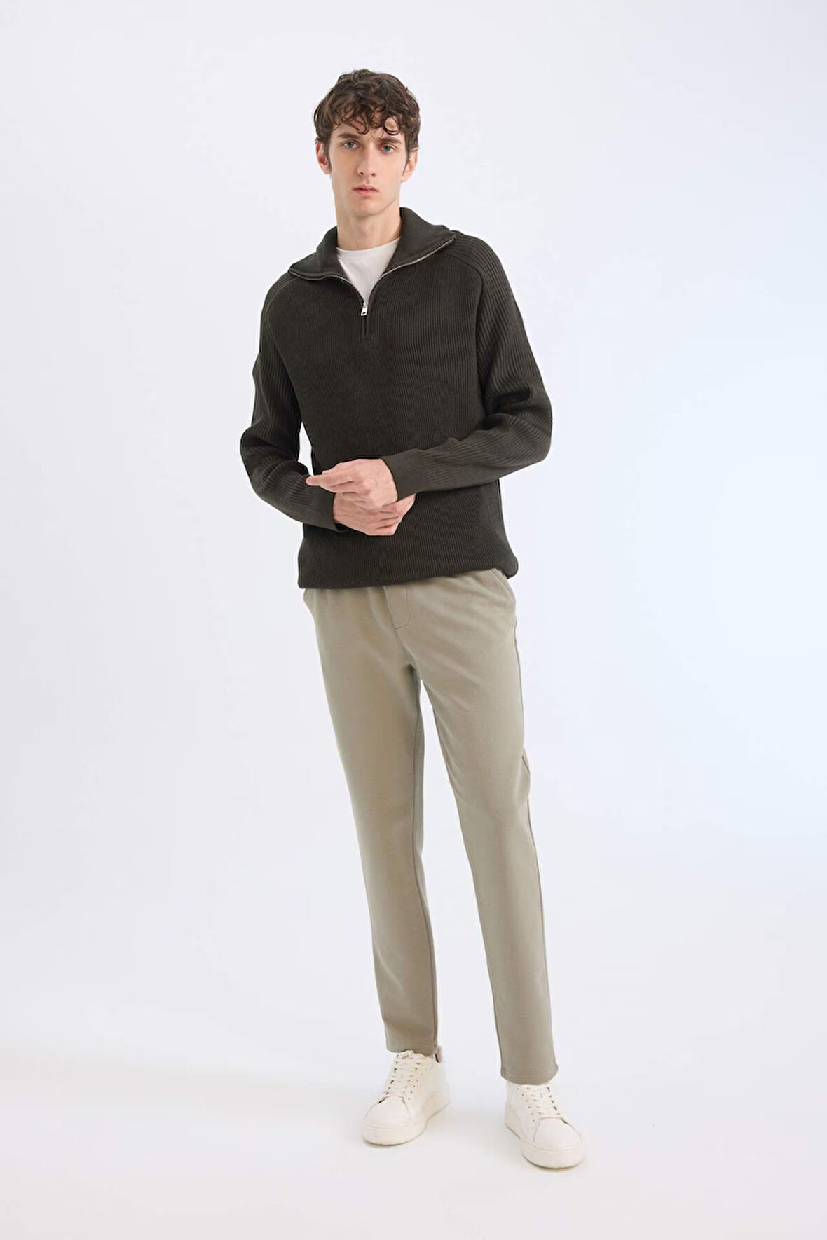 DeFacto Jogger Pantolon Basic Düz Beli Bağcıklı Cepli Düz Paça C6022AX25SPKH454
