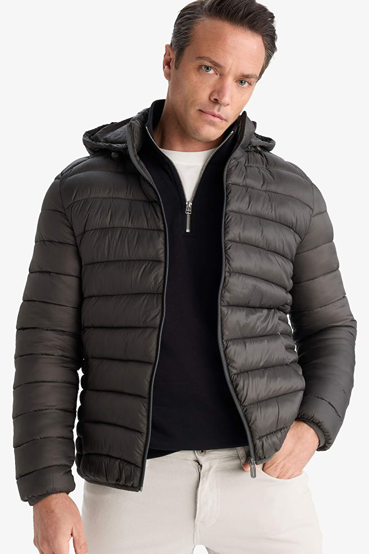 Su Geçirmez Slim Fit Dar Kesim Kapüşonlu Fermuarlı Şişme Mont