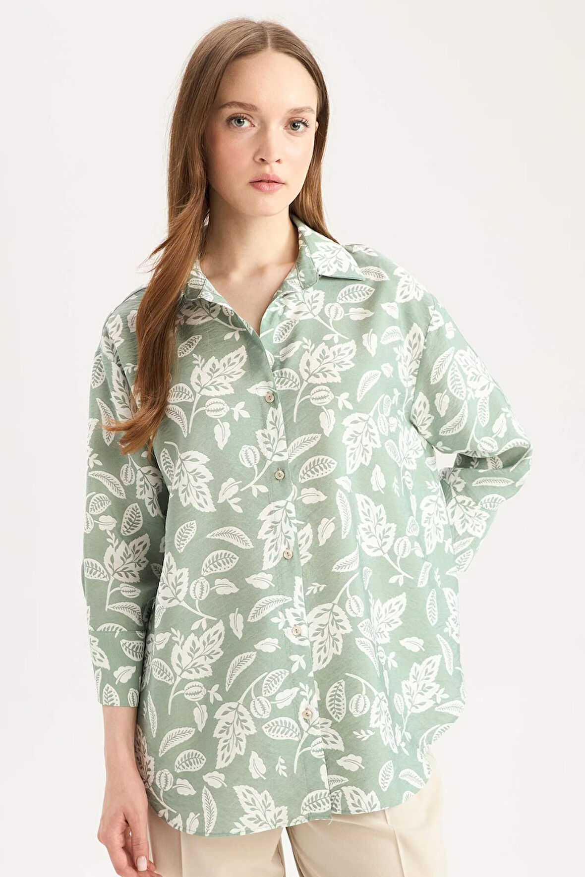 DeFacto Regular Fit Desenli Uzun Kollu Gömlek C3818AX25SPKH434