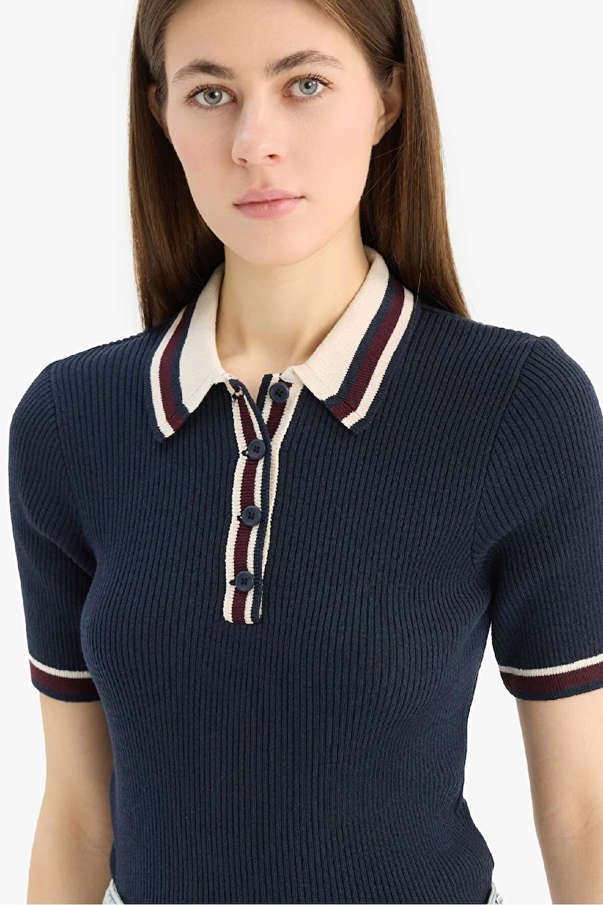 	Regular Fit Düğmeli Polo Yaka Kısa Kollu Triko Kazak