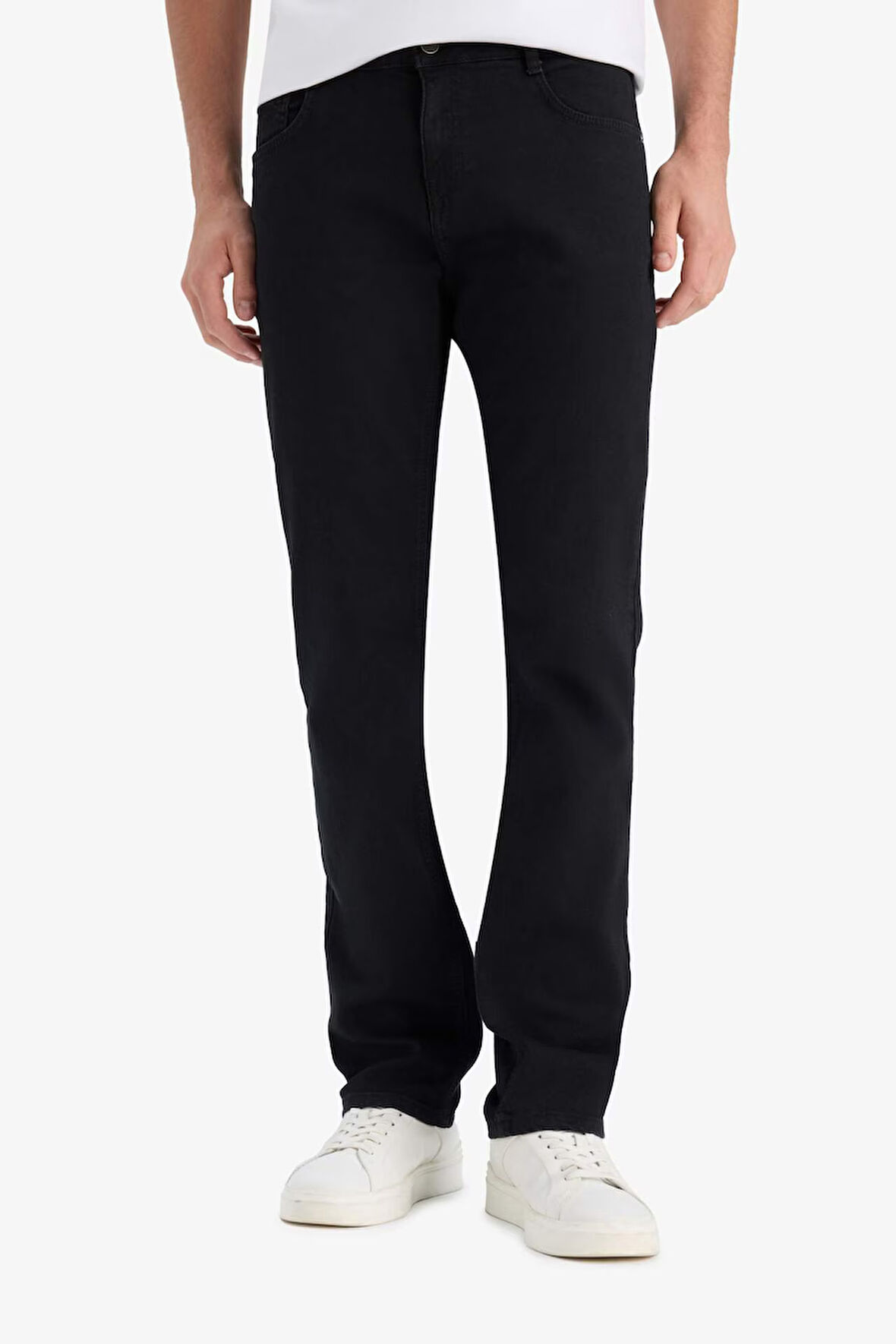 DeFacto Sergio Regular Fit Normal Kalıp Normal Bel Boru Paça Siyah Jean Pantolon E7267AX25SMNM40