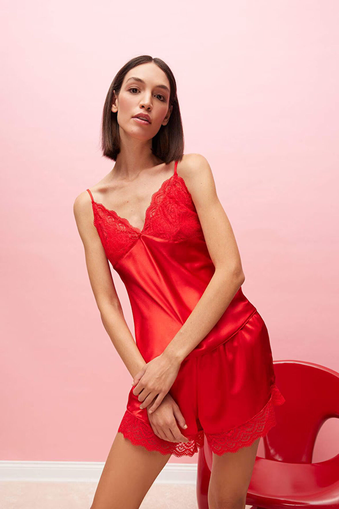 DeFacto Fall in Love 2'li Saten Pijama Takım Askılı Dantelli Tül Üst Esnek Belli Kısa Şort Alt D6407AX24WNRD59