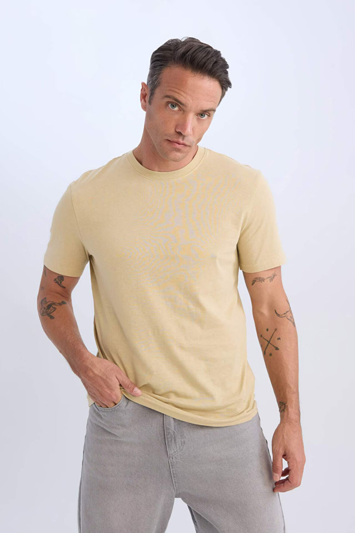 New Regular Fit Bisiklet Yaka Basic Düz Kısa Kollu Tişört