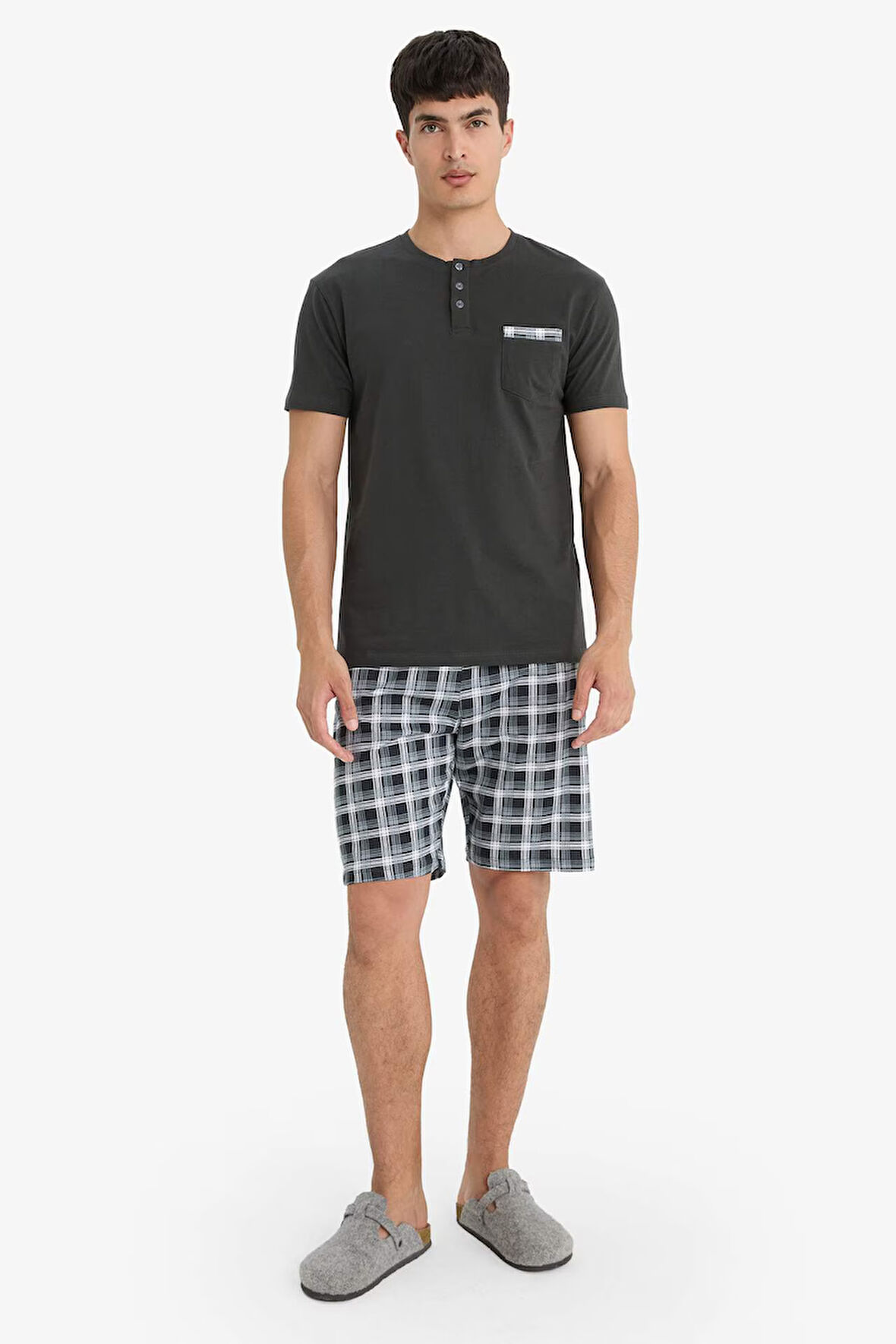 Pijama Takımı Regular Fit Kısa Kollu Üst Kareli Şort