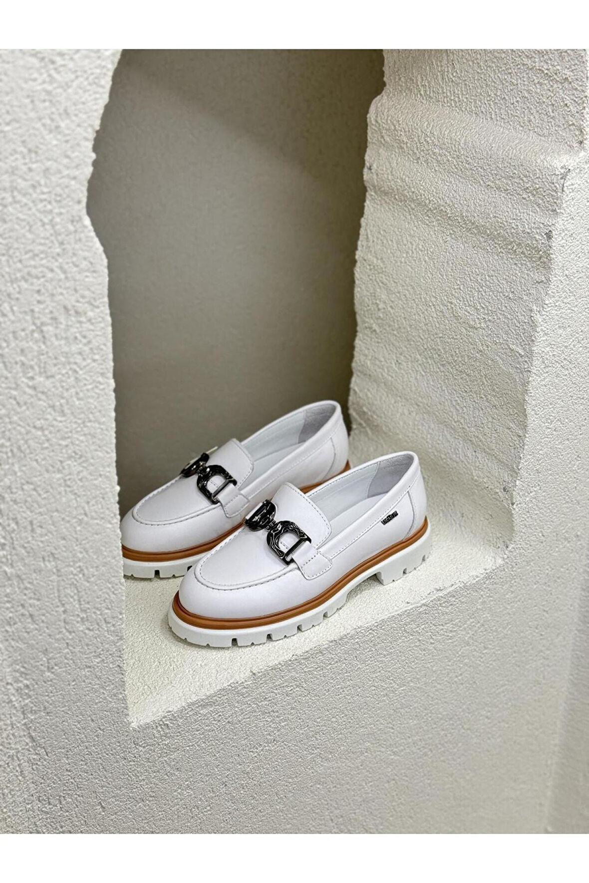 Venüs 2412902Y Kadın Deri Loafer Ayakkabı
