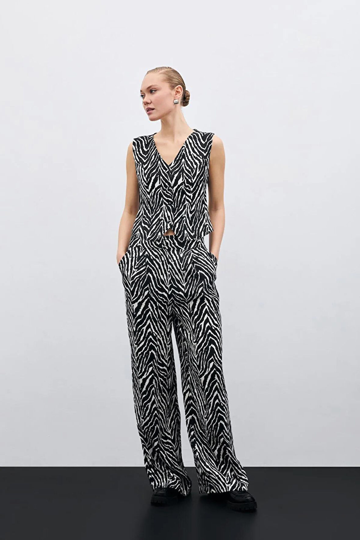 Sateen Zebra Desen Kadın Pantolon 1600-5522