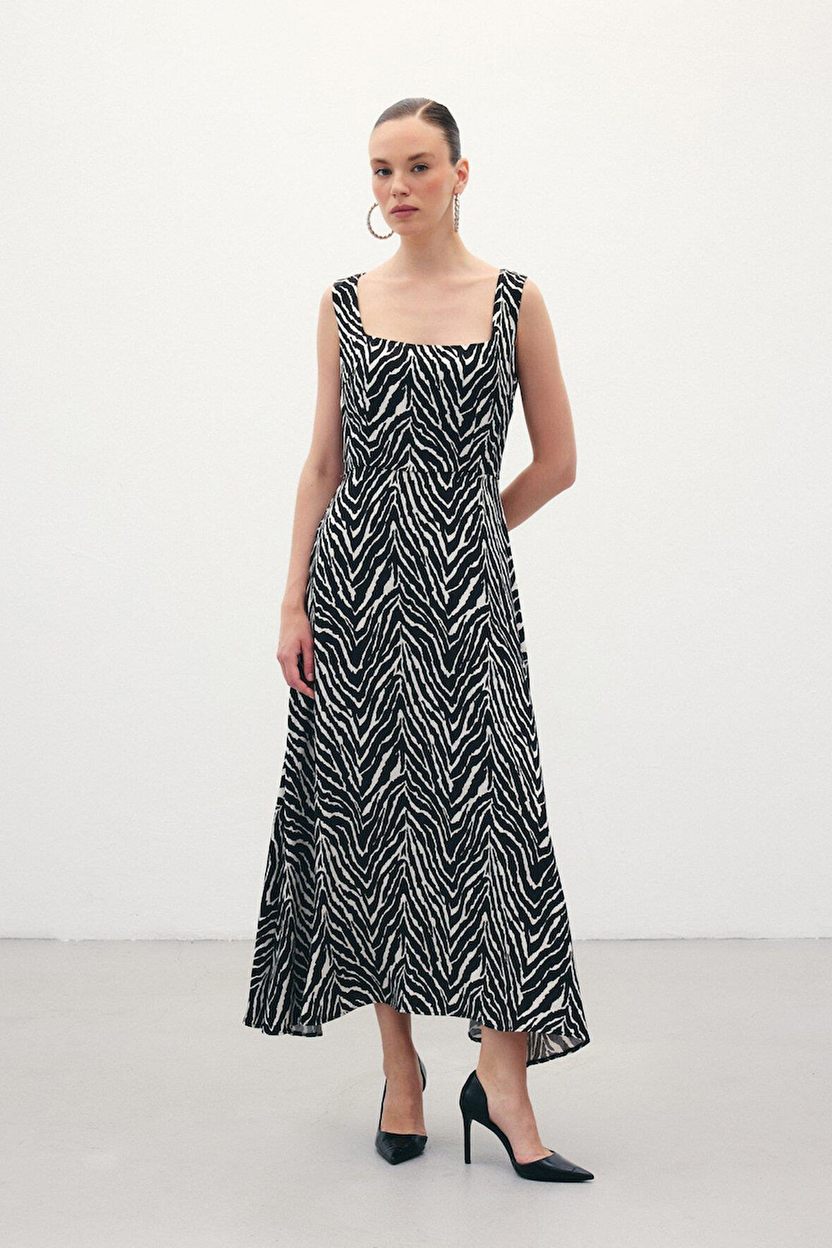 Sateen Kadın Zebra Desen Elbise 1877-3082